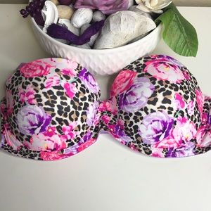 Victoria’s Secret bra